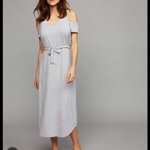 A Pea In The Pod Nursing Dress